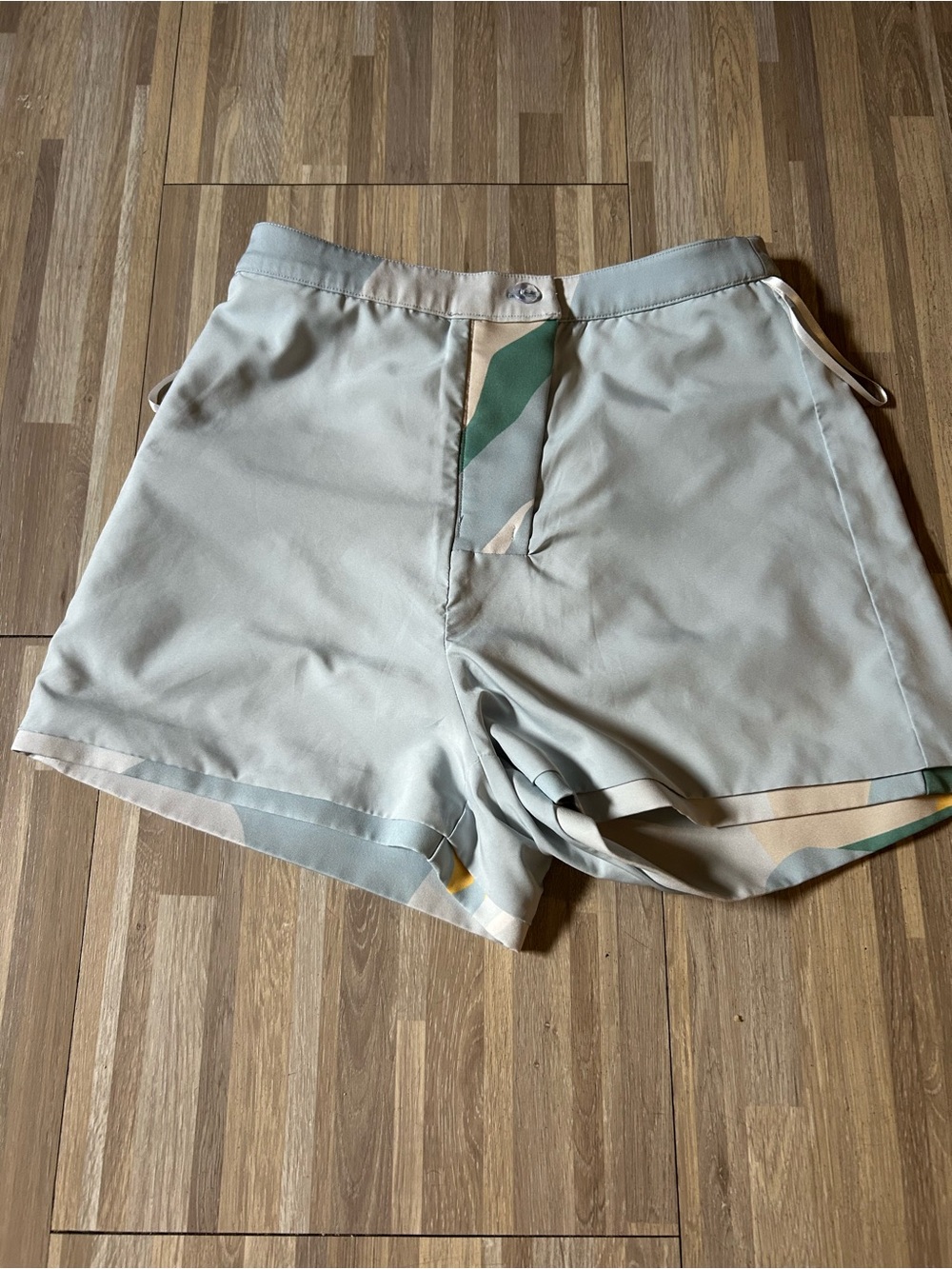 Love, Antonio Seascape Set High Rise Shorts Crop Top White/Blue Size 4 - Picture 15 of 16